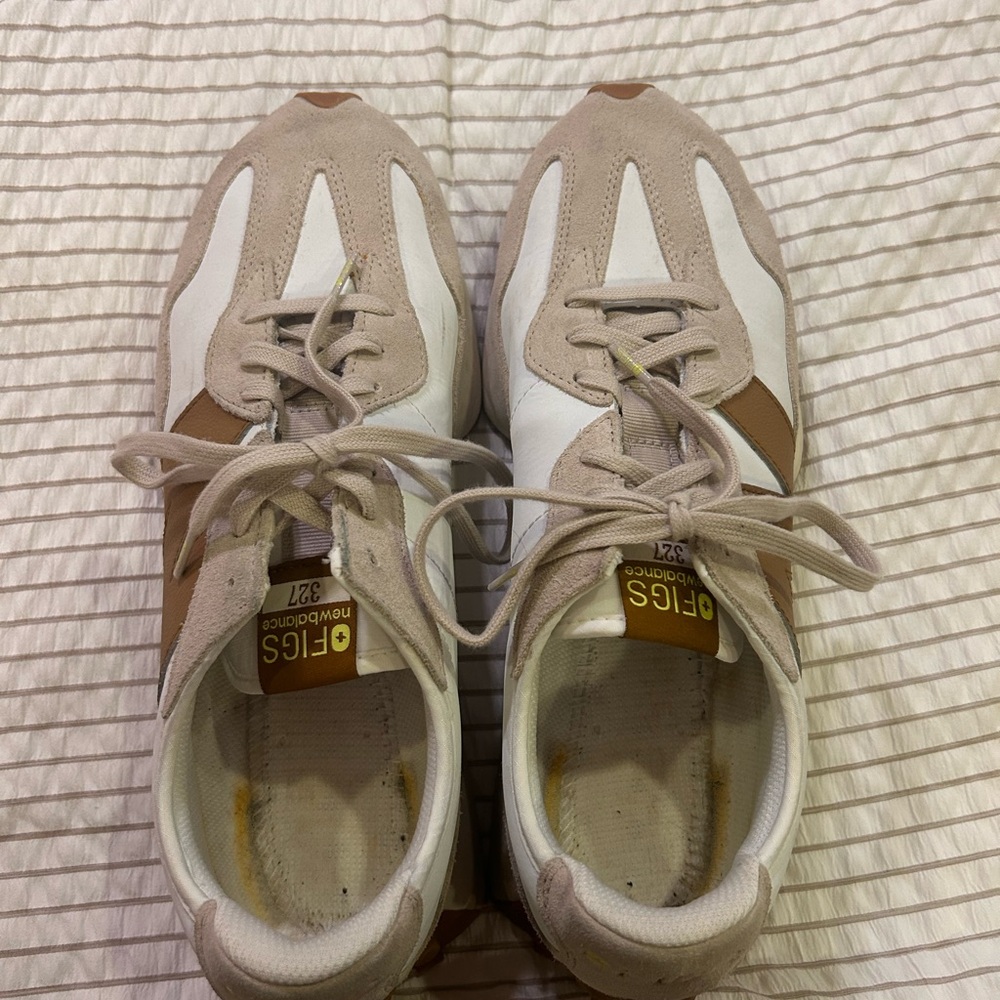 FIGS New Balance 327 Size 12M/13.5W